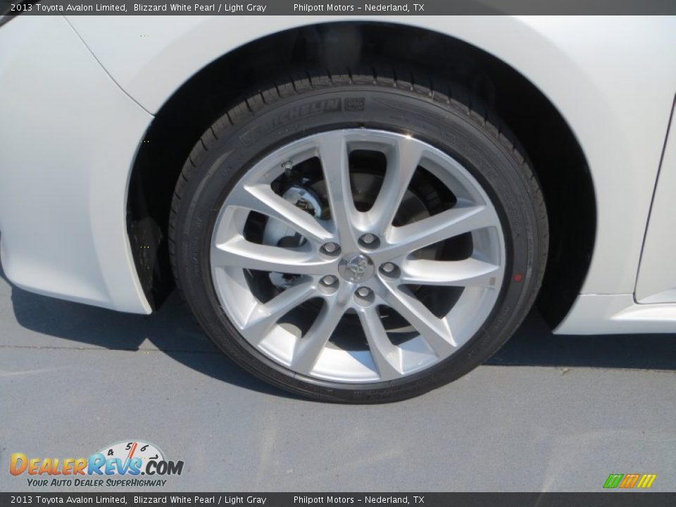 2013 Toyota Avalon Limited Blizzard White Pearl / Light Gray Photo #10