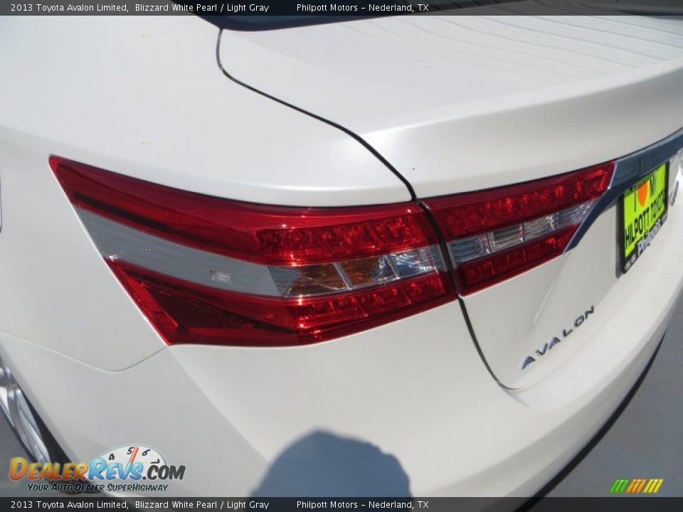2013 Toyota Avalon Limited Blizzard White Pearl / Light Gray Photo #11