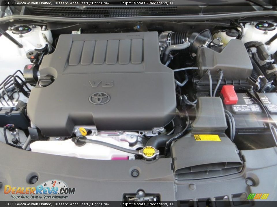 2013 Toyota Avalon Limited Blizzard White Pearl / Light Gray Photo #14