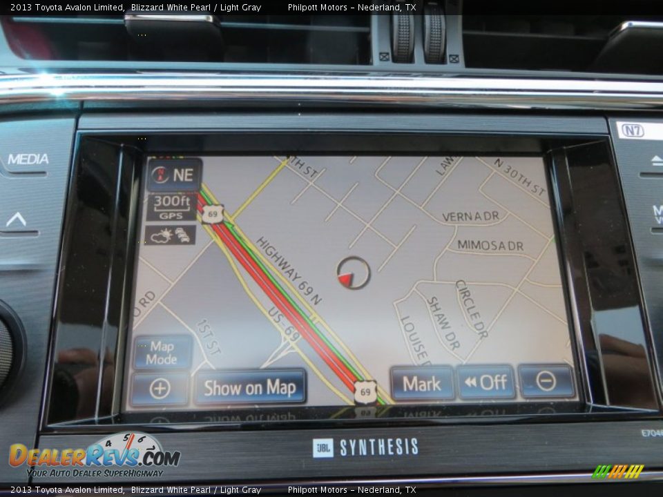 2013 Toyota Avalon Limited Blizzard White Pearl / Light Gray Photo #27