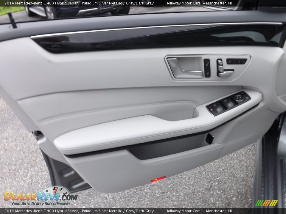Door Panel of 2014 Mercedes-Benz E 400 Hybrid Sedan Photo #12
