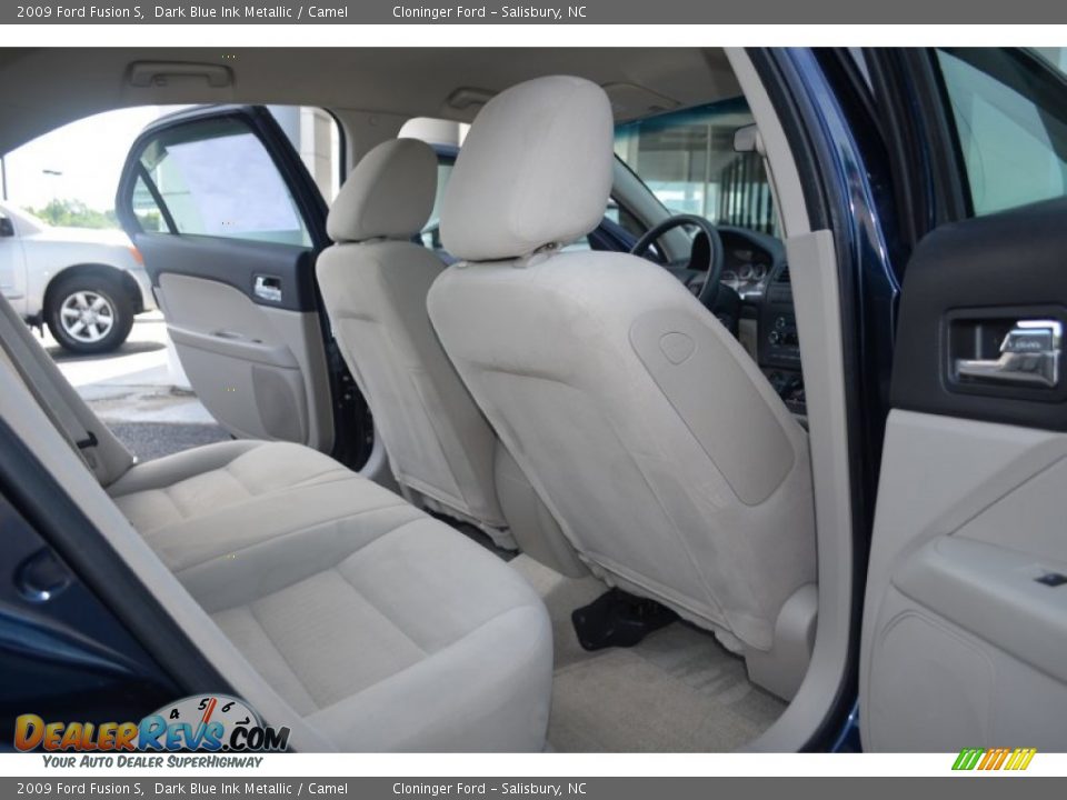2009 Ford Fusion S Dark Blue Ink Metallic / Camel Photo #13