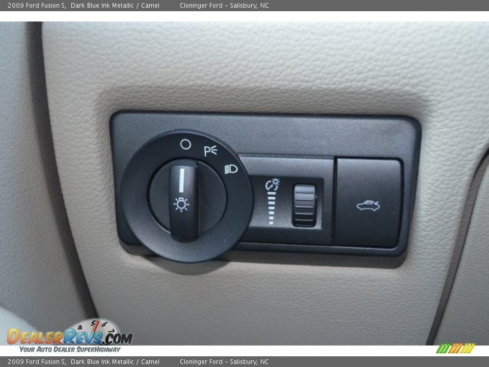 2009 Ford Fusion S Dark Blue Ink Metallic / Camel Photo #22
