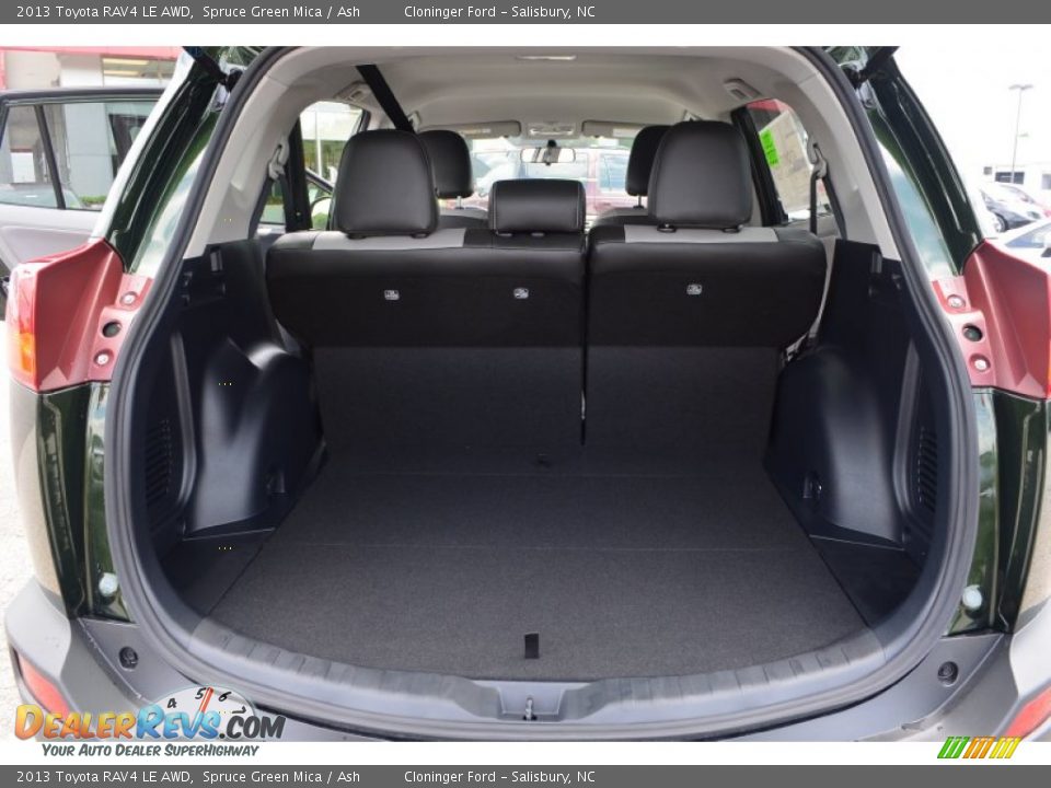 2013 Toyota RAV4 LE AWD Spruce Green Mica / Ash Photo #8