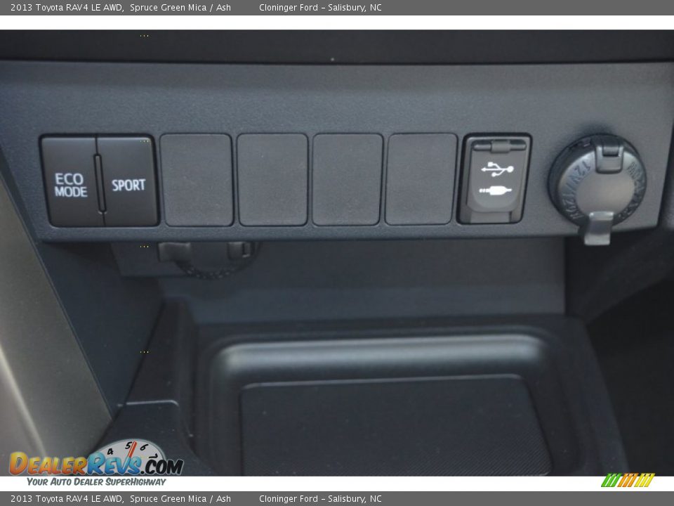 2013 Toyota RAV4 LE AWD Spruce Green Mica / Ash Photo #13