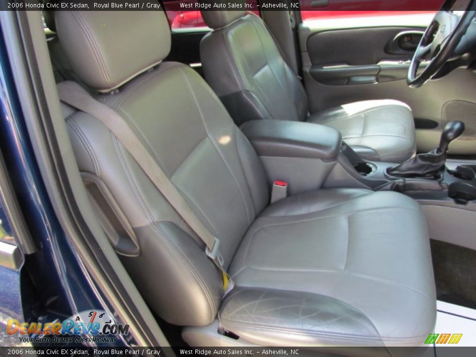 2006 Honda Civic EX Sedan Royal Blue Pearl / Gray Photo #29