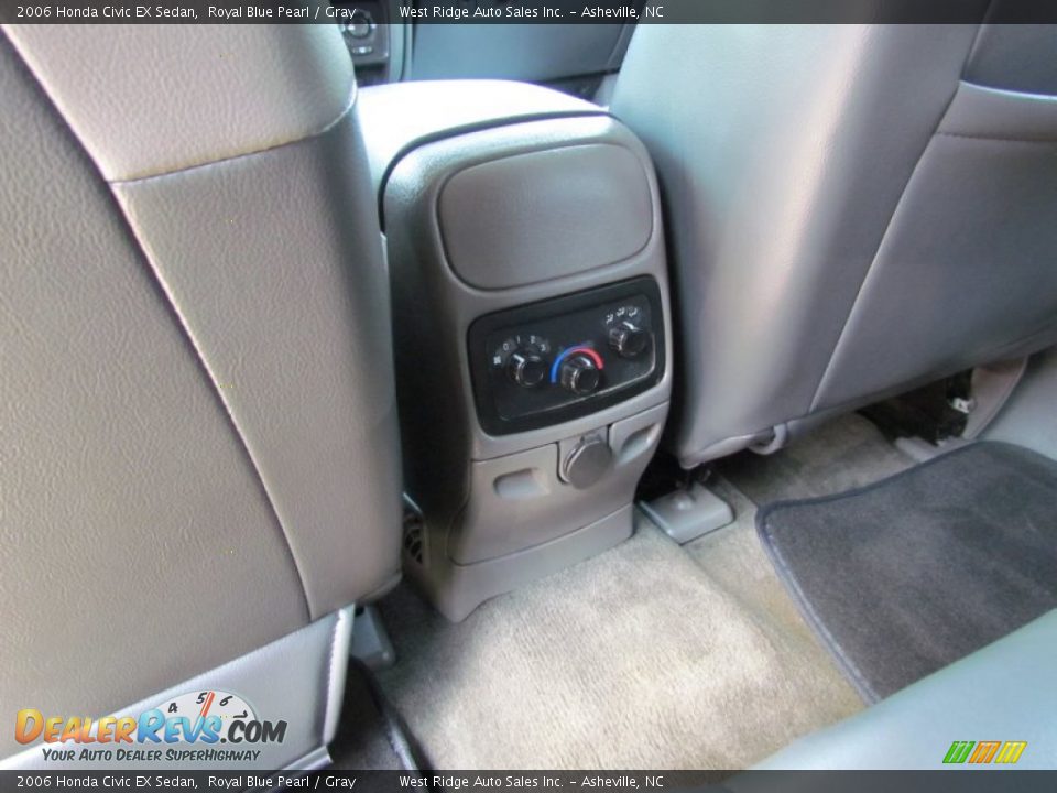 2006 Honda Civic EX Sedan Royal Blue Pearl / Gray Photo #34
