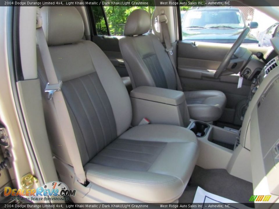2004 Dodge Durango Limited 4x4 Light Khaki Metallic / Dark Khaki/Light Graystone Photo #13