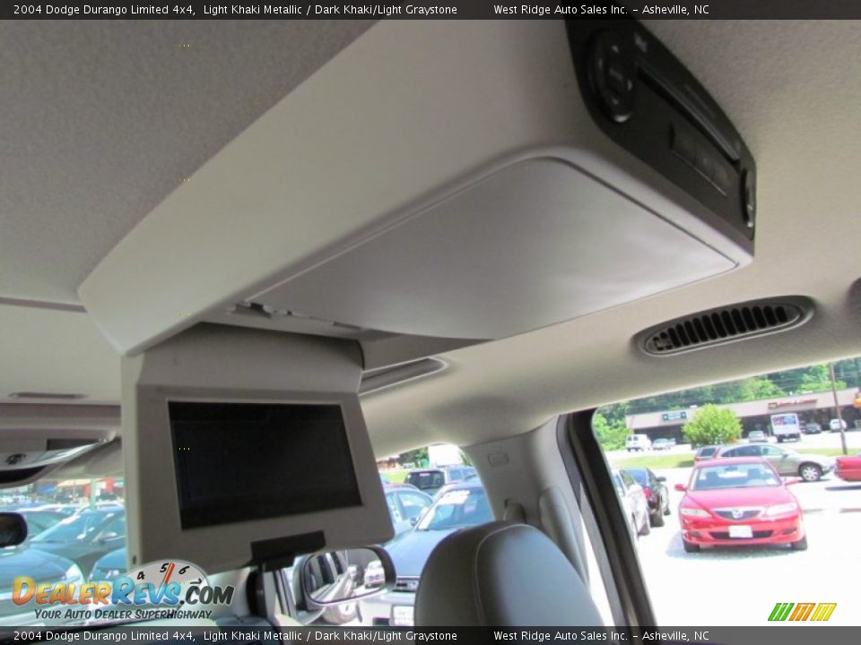2004 Dodge Durango Limited 4x4 Light Khaki Metallic / Dark Khaki/Light Graystone Photo #21