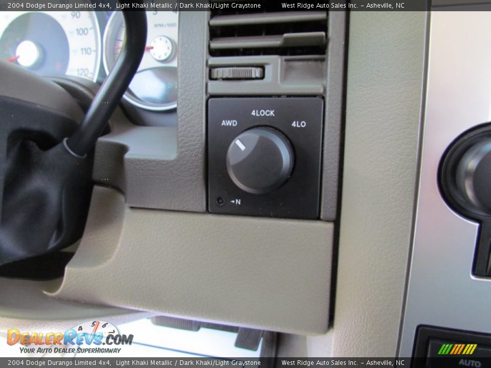 2004 Dodge Durango Limited 4x4 Light Khaki Metallic / Dark Khaki/Light Graystone Photo #29