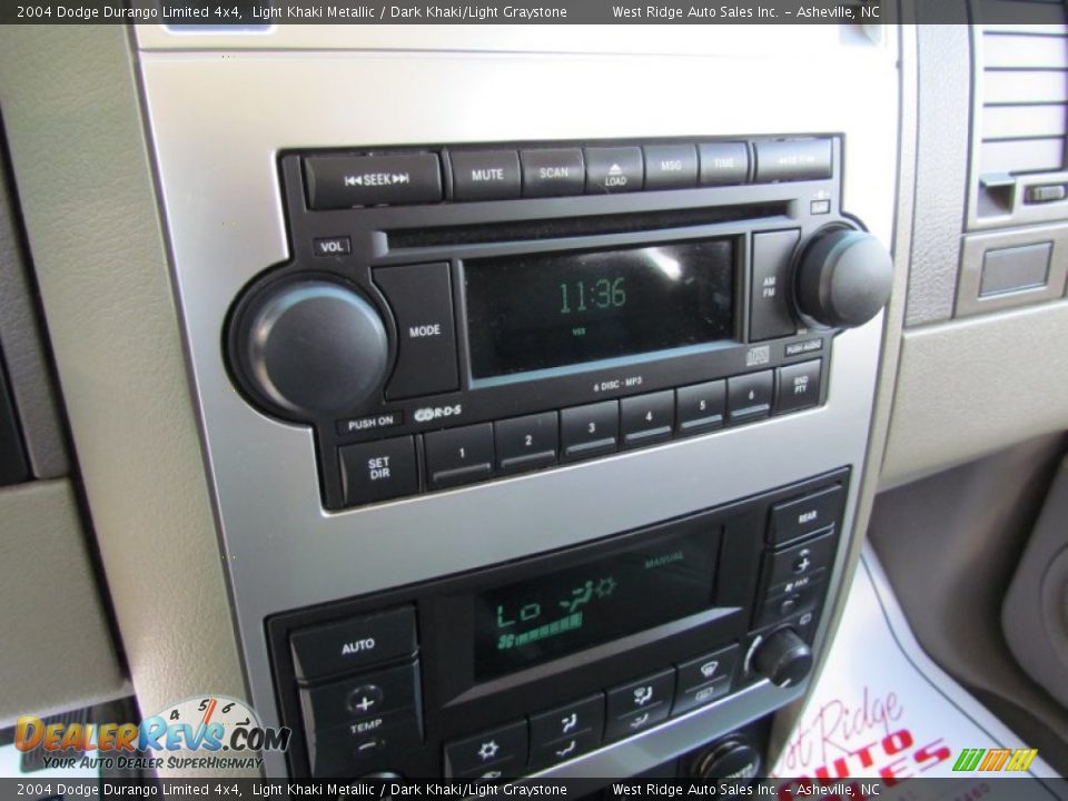 2004 Dodge Durango Limited 4x4 Light Khaki Metallic / Dark Khaki/Light Graystone Photo #30