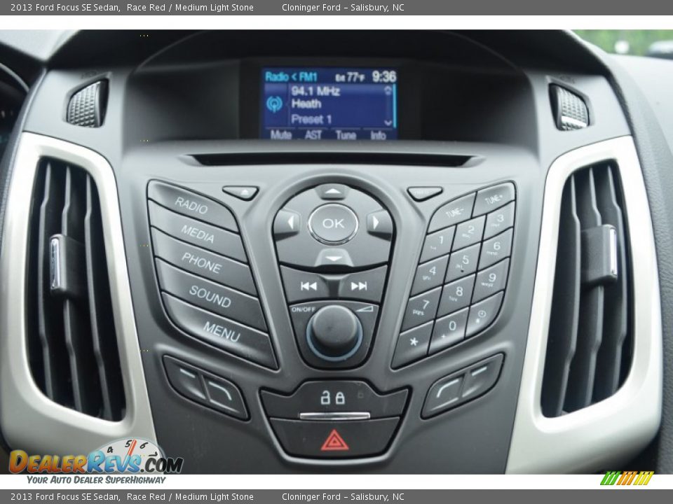 2013 Ford Focus SE Sedan Race Red / Medium Light Stone Photo #11