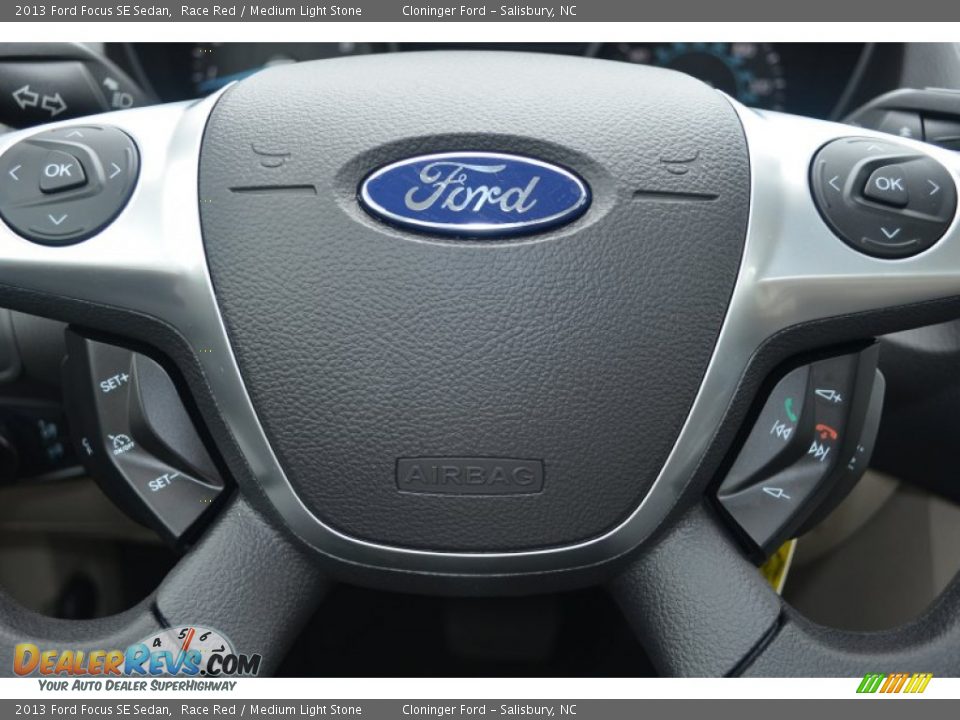 2013 Ford Focus SE Sedan Race Red / Medium Light Stone Photo #14