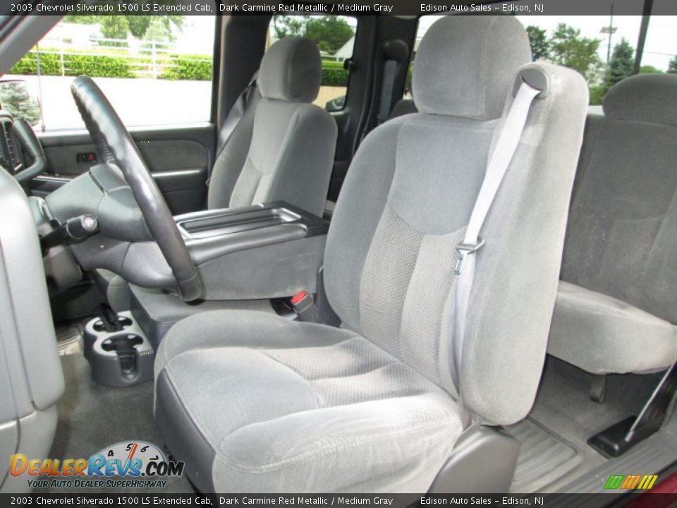 Front Seat of 2003 Chevrolet Silverado 1500 LS Extended Cab Photo #16