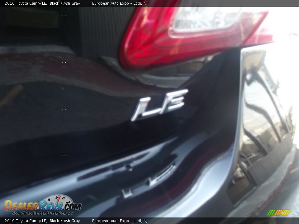 2010 Toyota Camry LE Black / Ash Gray Photo #8