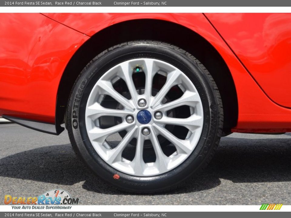 2014 Ford Fiesta SE Sedan Wheel Photo #9