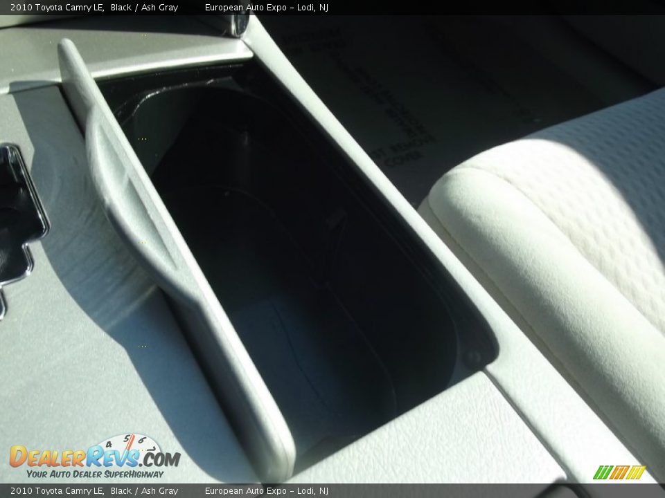 2010 Toyota Camry LE Black / Ash Gray Photo #29