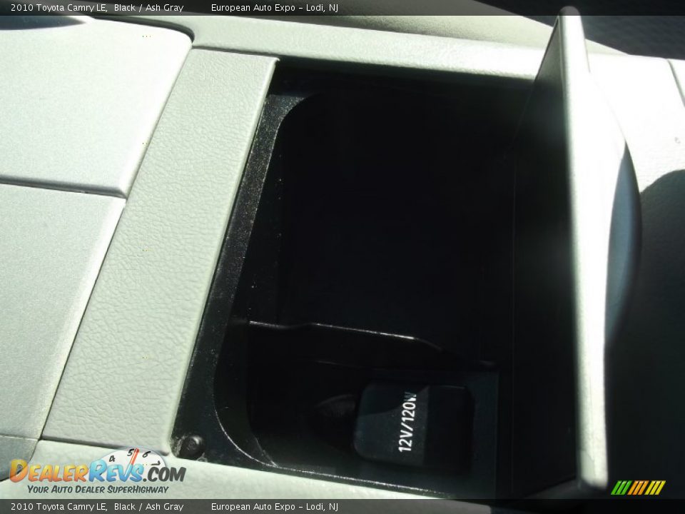 2010 Toyota Camry LE Black / Ash Gray Photo #30