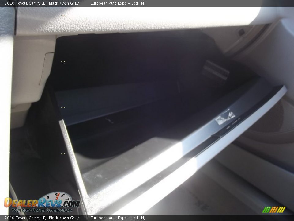 2010 Toyota Camry LE Black / Ash Gray Photo #32