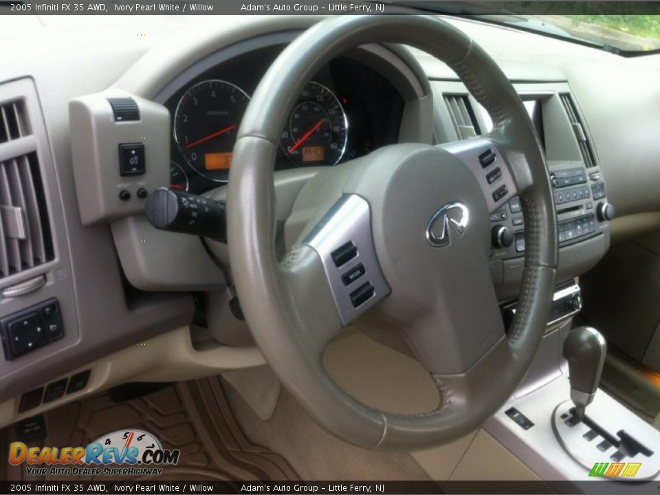 2005 Infiniti FX 35 AWD Ivory Pearl White / Willow Photo #10