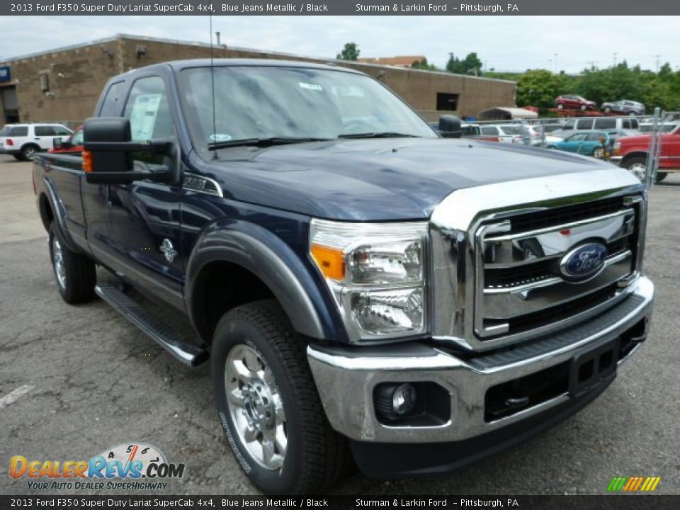 Front 3/4 View of 2013 Ford F350 Super Duty Lariat SuperCab 4x4 Photo #1