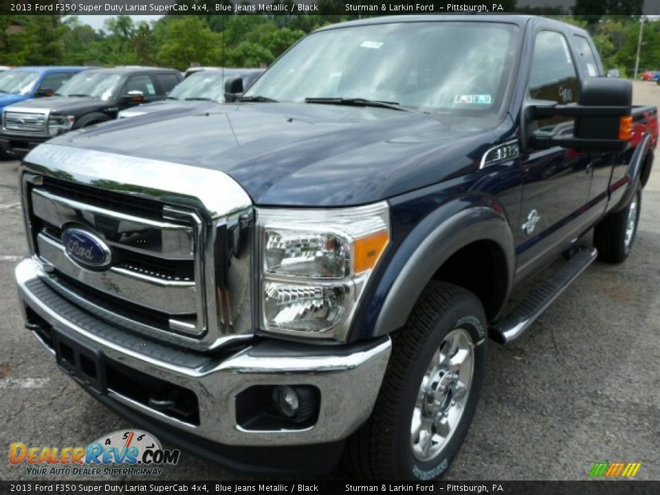 Front 3/4 View of 2013 Ford F350 Super Duty Lariat SuperCab 4x4 Photo #5