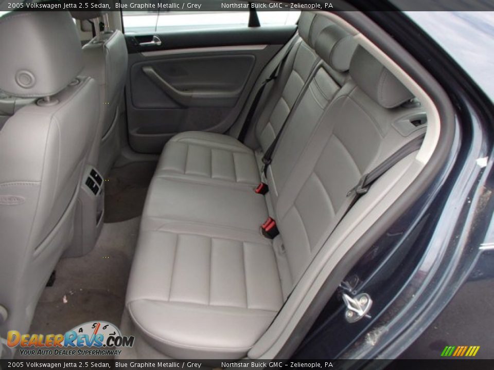 2005 Volkswagen Jetta 2.5 Sedan Blue Graphite Metallic / Grey Photo #9