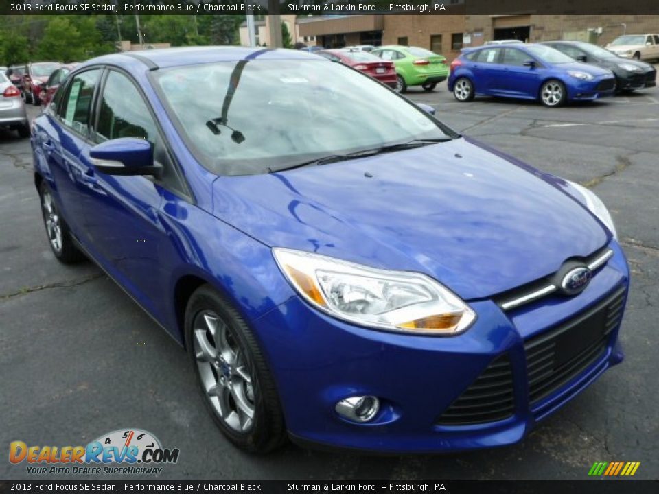 2013 Ford Focus SE Sedan Performance Blue / Charcoal Black Photo #1