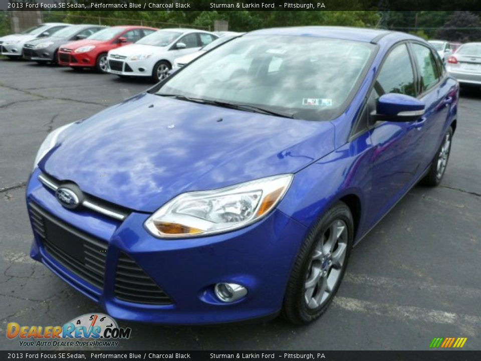 2013 Ford Focus SE Sedan Performance Blue / Charcoal Black Photo #5