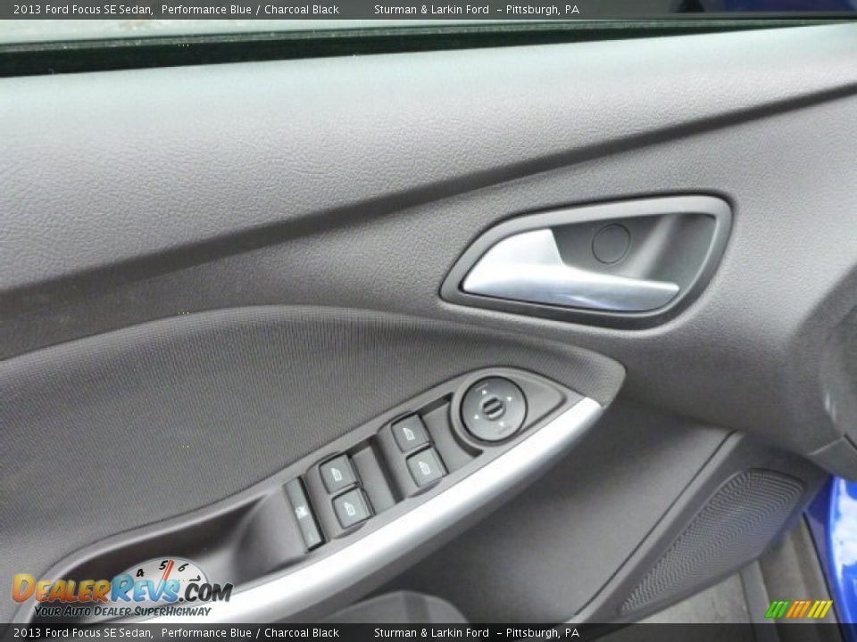 2013 Ford Focus SE Sedan Performance Blue / Charcoal Black Photo #14