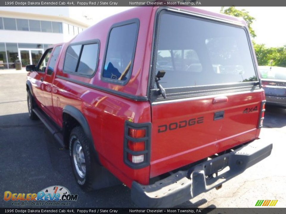 1996 Dodge Dakota Extended Cab 4x4 Poppy Red / Slate Gray Photo #4