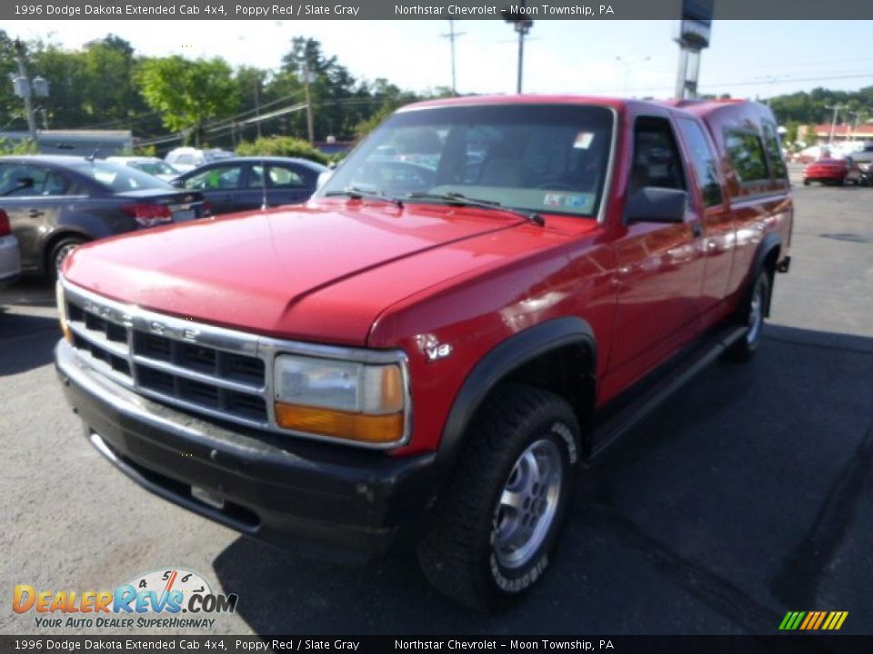 1996 Dodge Dakota Extended Cab 4x4 Poppy Red / Slate Gray Photo #5