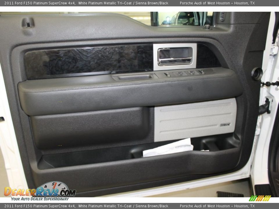 2011 Ford F150 Platinum SuperCrew 4x4 White Platinum Metallic Tri-Coat / Sienna Brown/Black Photo #16
