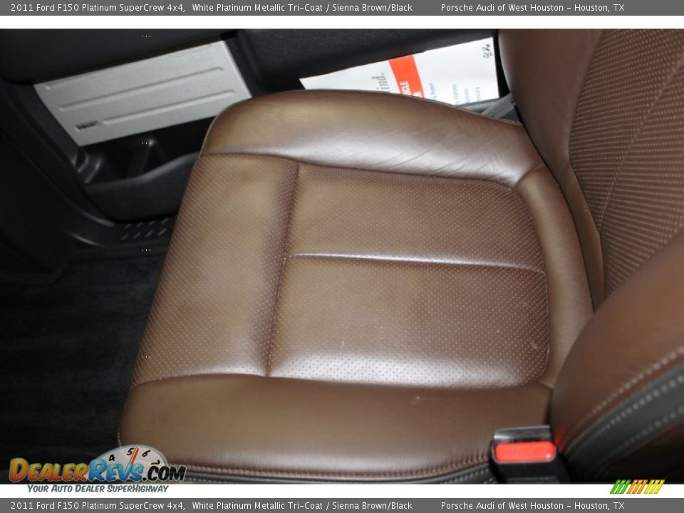 2011 Ford F150 Platinum SuperCrew 4x4 White Platinum Metallic Tri-Coat / Sienna Brown/Black Photo #22