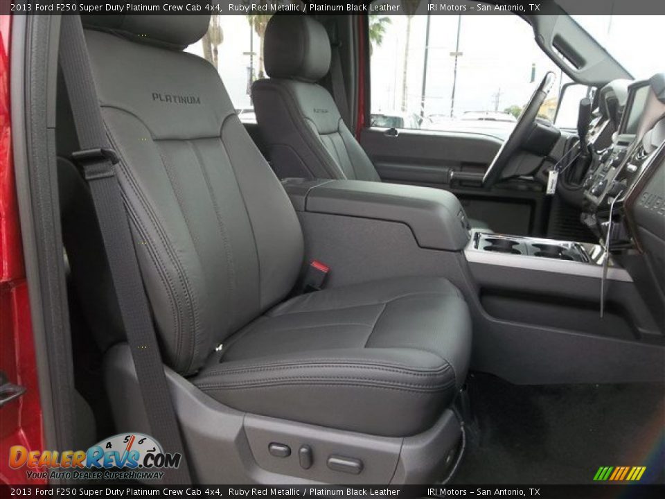 Front Seat of 2013 Ford F250 Super Duty Platinum Crew Cab 4x4 Photo #11