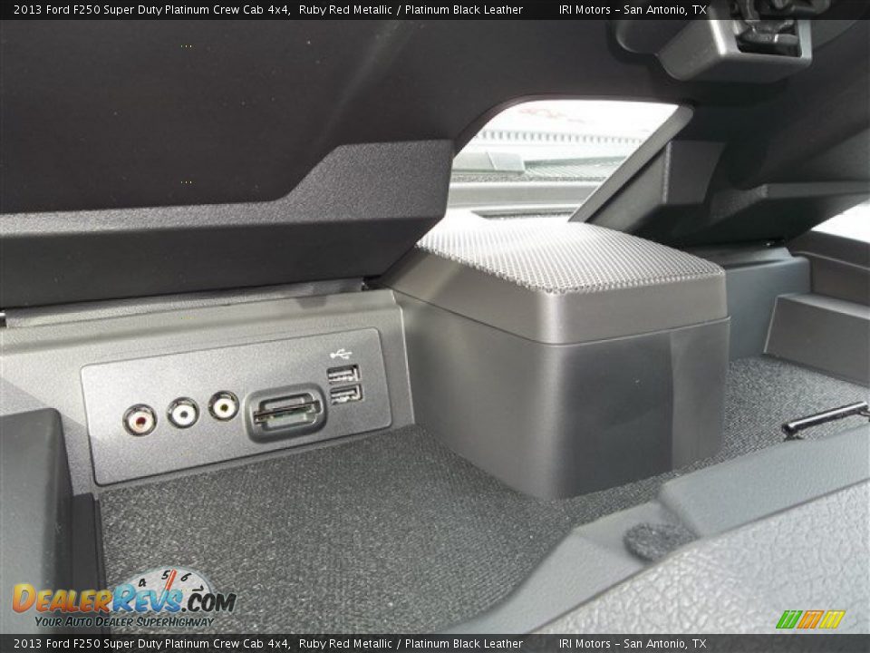 2013 Ford F250 Super Duty Platinum Crew Cab 4x4 Ruby Red Metallic / Platinum Black Leather Photo #28