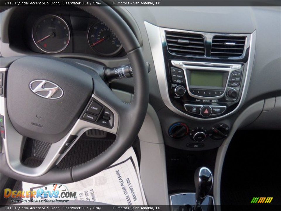 2013 Hyundai Accent SE 5 Door Clearwater Blue / Gray Photo #6