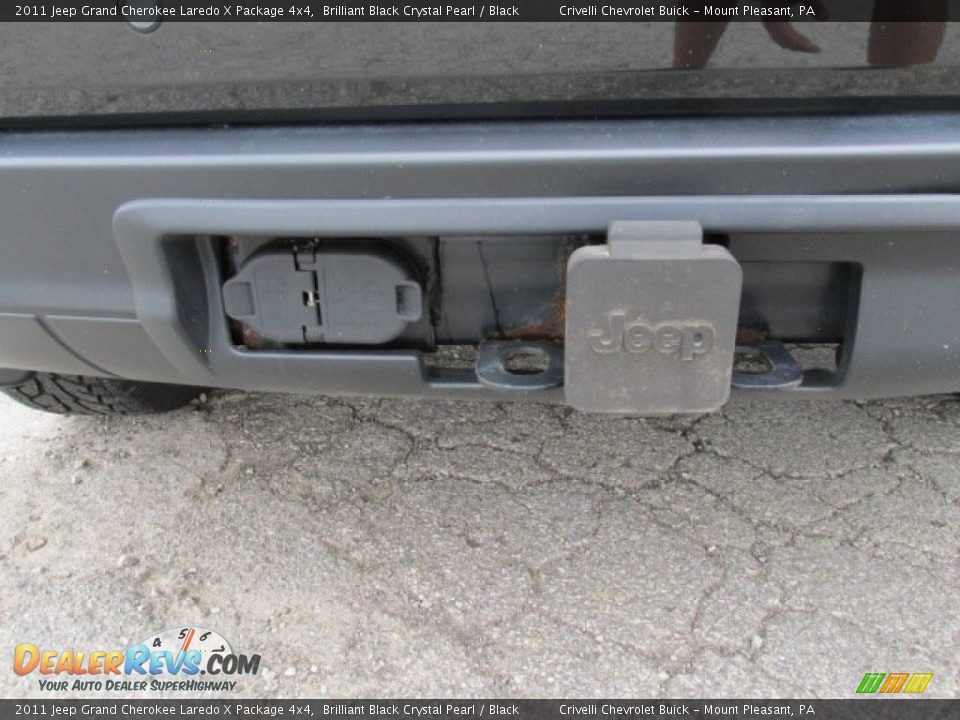 2011 Jeep Grand Cherokee Laredo X Package 4x4 Brilliant Black Crystal Pearl / Black Photo #7