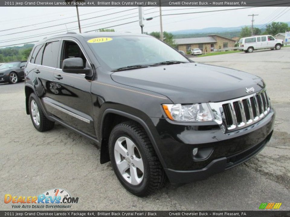 2011 Jeep Grand Cherokee Laredo X Package 4x4 Brilliant Black Crystal Pearl / Black Photo #9