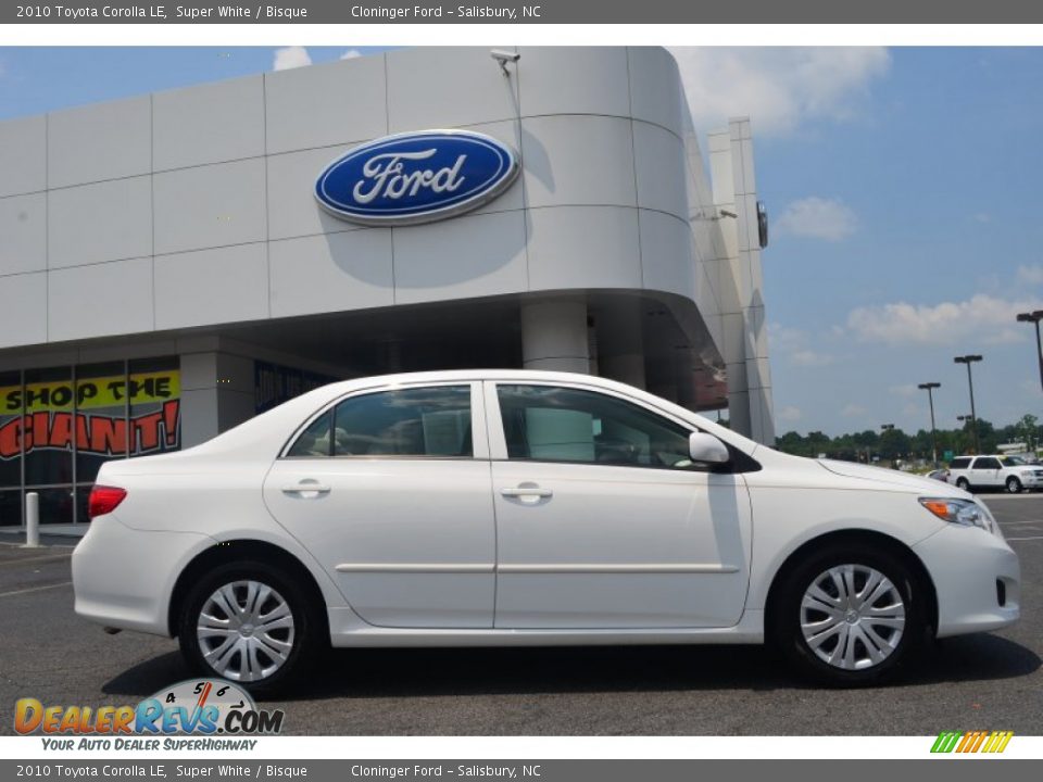2010 Toyota Corolla LE Super White / Bisque Photo #2