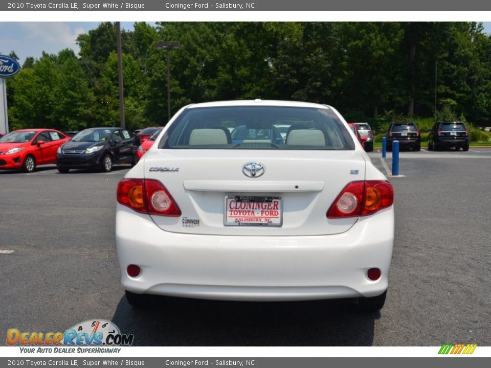 2010 Toyota Corolla LE Super White / Bisque Photo #4