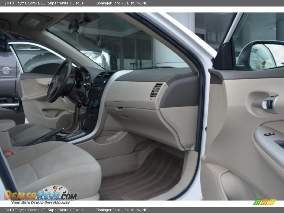 2010 Toyota Corolla LE Super White / Bisque Photo #14