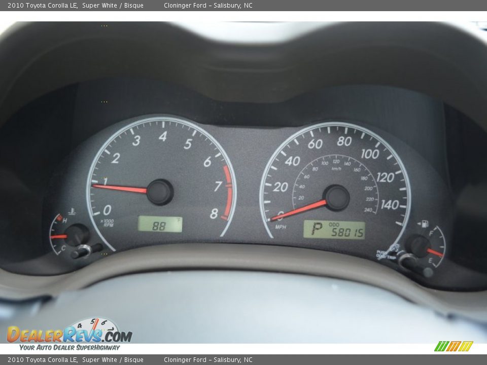 2010 Toyota Corolla LE Super White / Bisque Photo #18