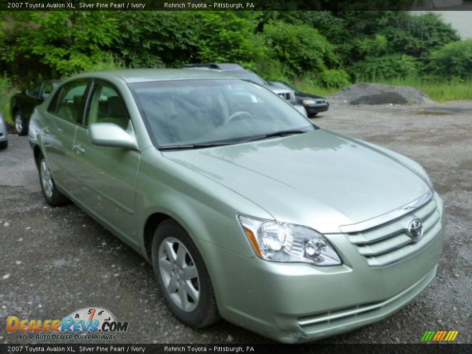 2007 Toyota Avalon XL Silver Pine Pearl / Ivory Photo #1