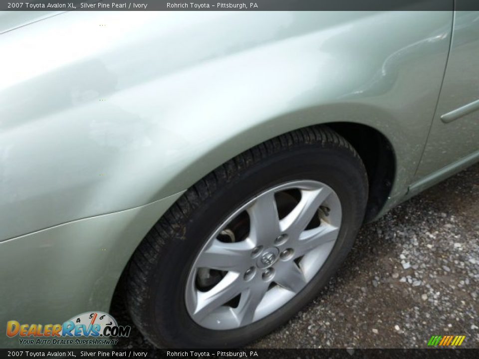 2007 Toyota Avalon XL Silver Pine Pearl / Ivory Photo #8