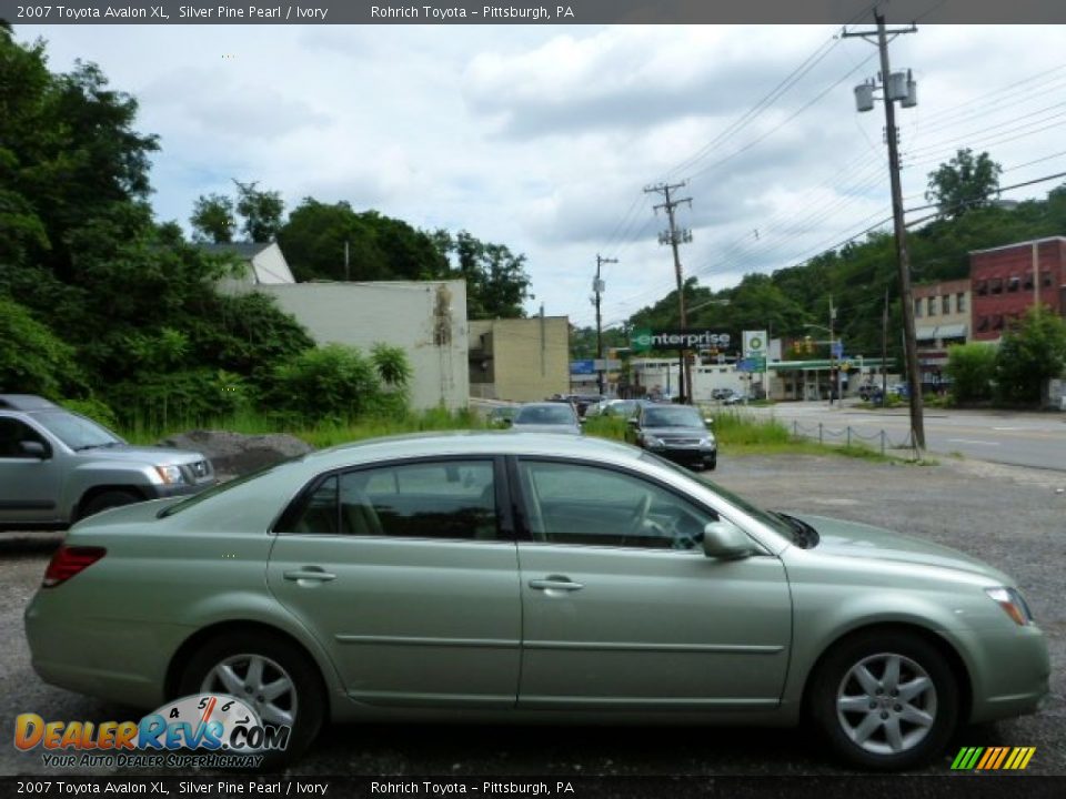 2007 Toyota Avalon XL Silver Pine Pearl / Ivory Photo #10
