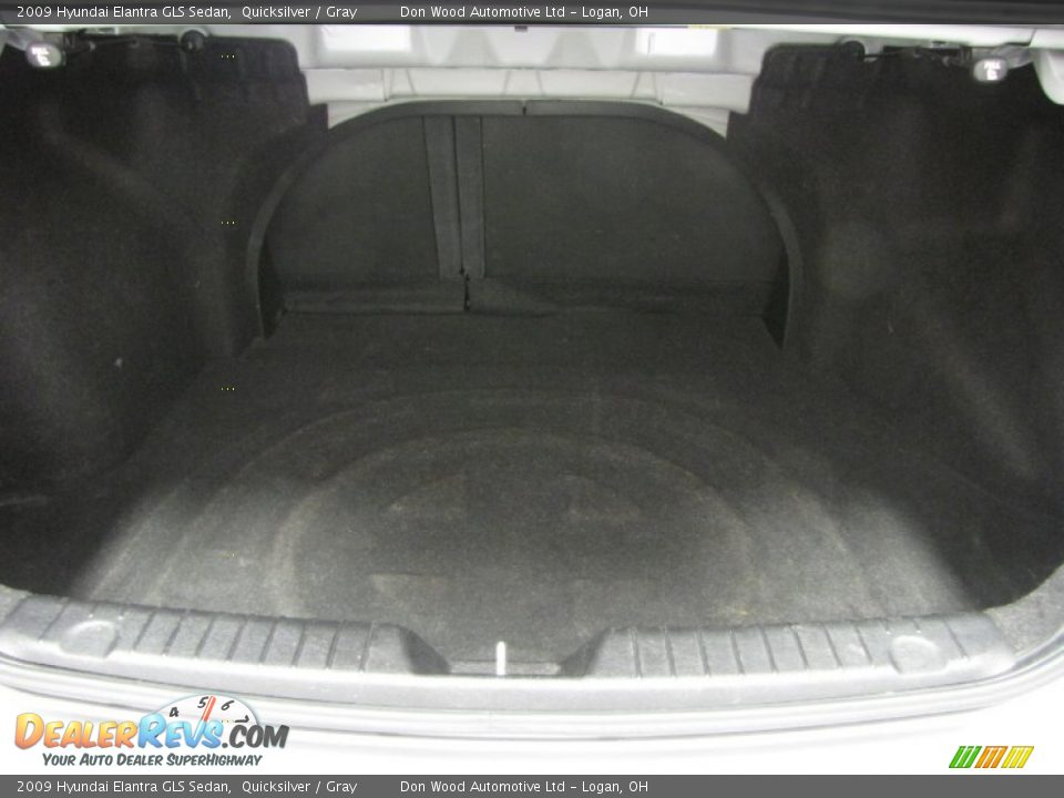 2009 Hyundai Elantra GLS Sedan Quicksilver / Gray Photo #3