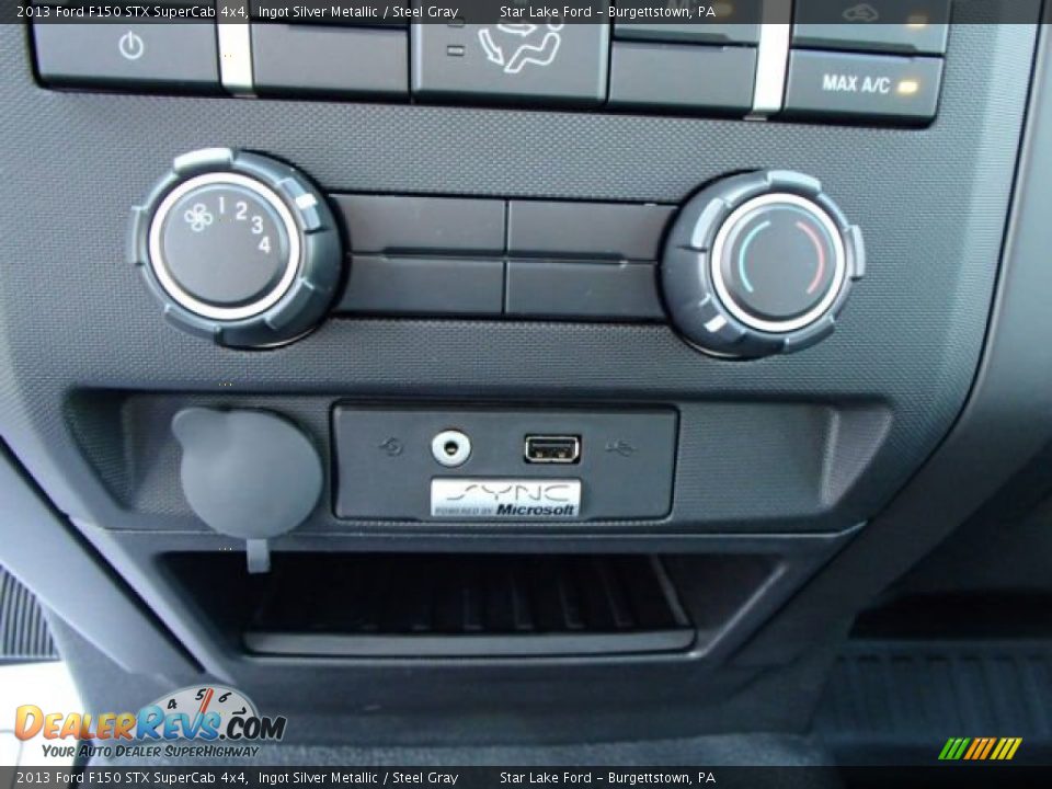 2013 Ford F150 STX SuperCab 4x4 Ingot Silver Metallic / Steel Gray Photo #18