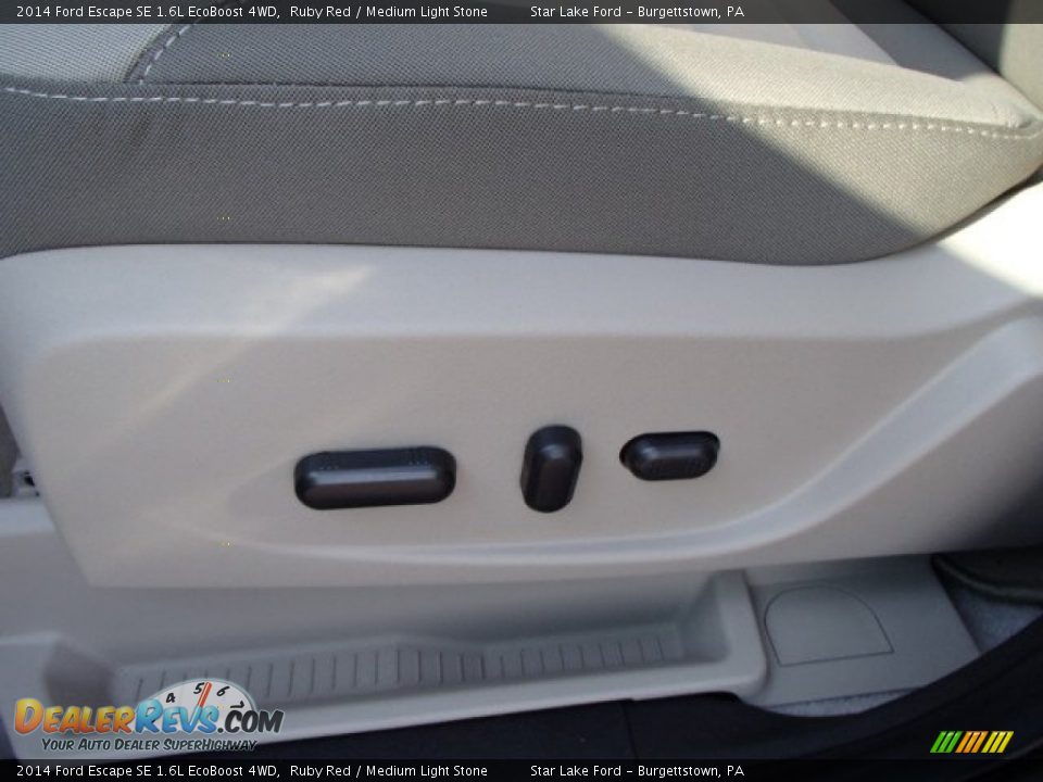 2014 Ford Escape SE 1.6L EcoBoost 4WD Ruby Red / Medium Light Stone Photo #16