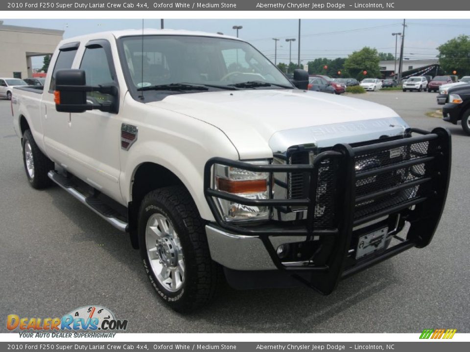 2010 Ford F250 Super Duty Lariat Crew Cab 4x4 Oxford White / Medium Stone Photo #2